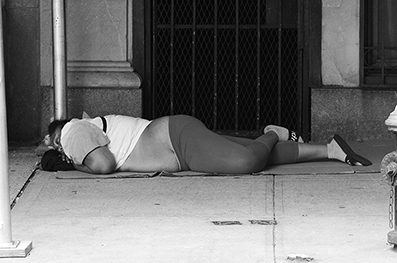 Homeless : Street Life : New York : Personal Photo Projects : Photos : Richard Moore : Photographer